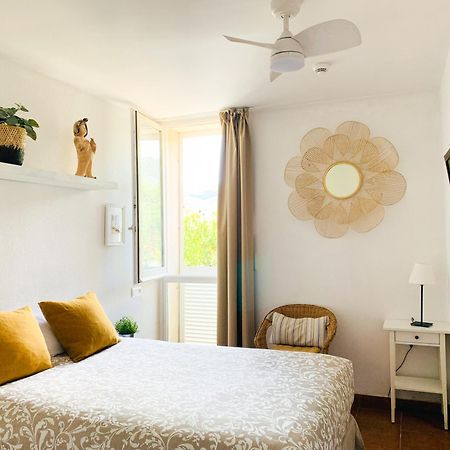 Habitacion Centrica Con Aire Acondicionado Bano Privado Nevera กาดาเกส ภายนอก รูปภาพ