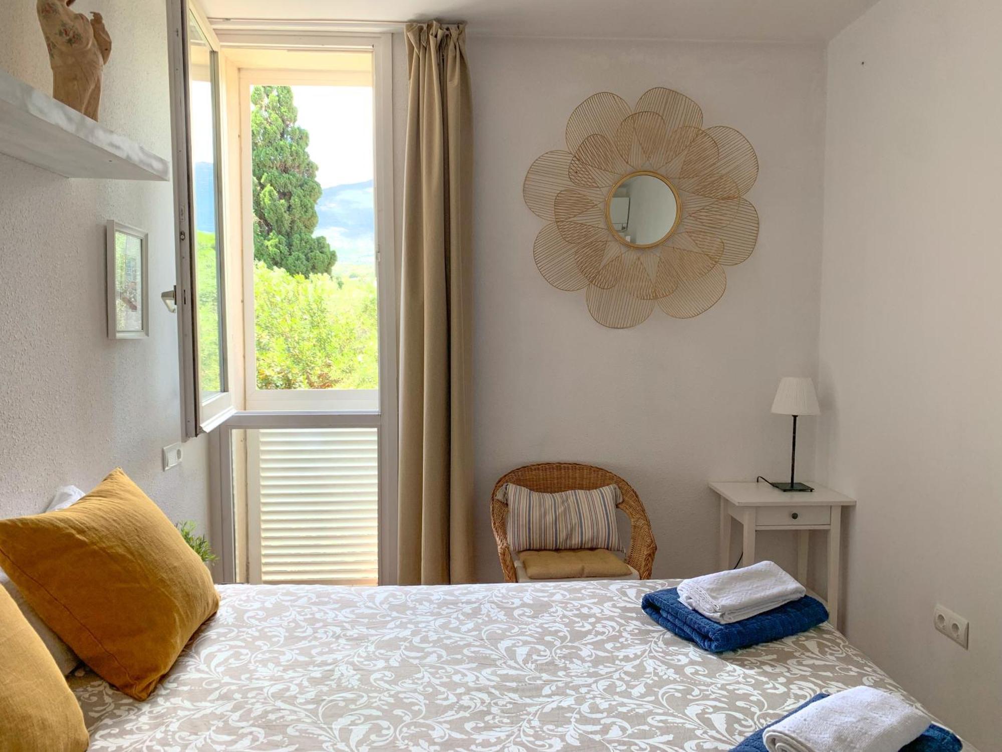 Habitacion Centrica Con Aire Acondicionado Bano Privado Nevera กาดาเกส ภายนอก รูปภาพ